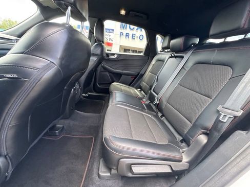 Certified 2023 Ford Escape ST-Line w/ Tech Pack #1 FWD image 19
