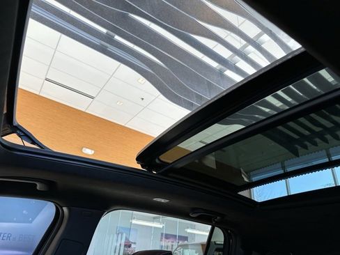 Used 2025 Jeep Wagoneer S Launch Edition image 41