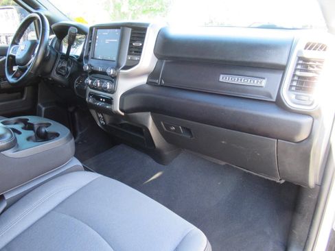 Used 2024 RAM 2500 Big Horn AWD/4WD image 11