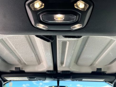 Used 2020 Jeep Wrangler Unlimited Sport AWD/4WD image 21