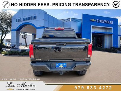 Used 2025 Chevrolet Colorado ZR2 w/ Technology Package