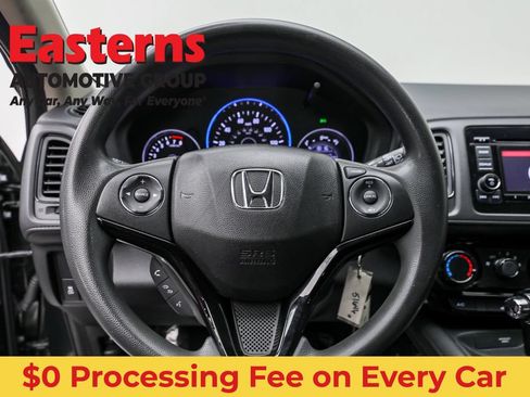 Used 2018 Honda HR-V LX image 10