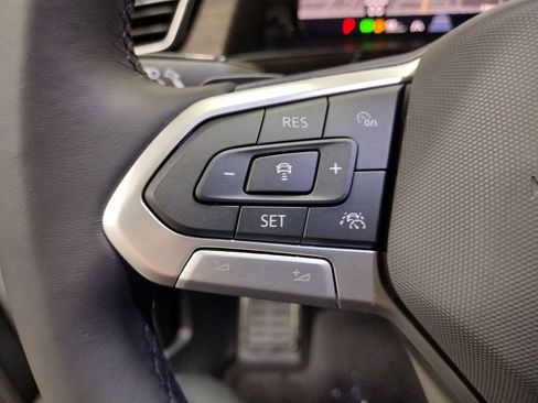 New 2026 Volkswagen Atlas SEL Premium R-Line image 32