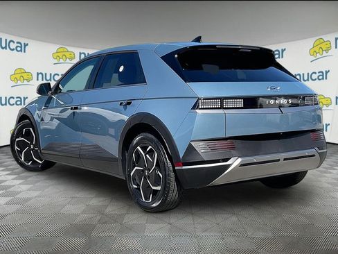 Used 2024 Hyundai Ioniq 5 SE AWD/4WD image 4