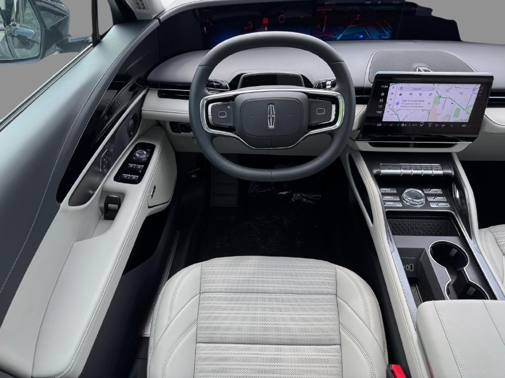 New 2026 Lincoln Nautilus Reserve AWD/4WD image 11