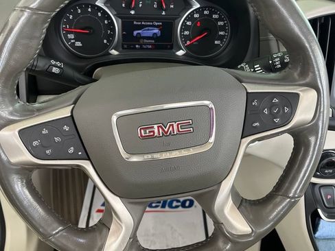 Used 2020 GMC Terrain Denali w/ Denali Premium Package AWD/4WD image 19
