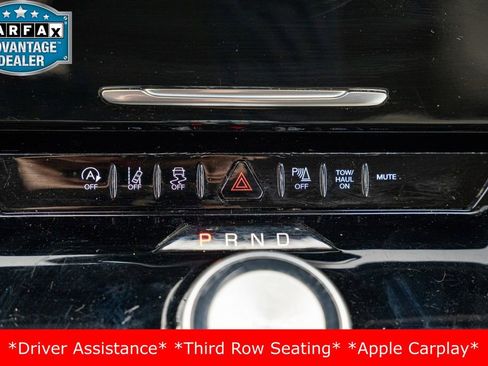 Used 2024 Jeep Wagoneer L Series II image 28