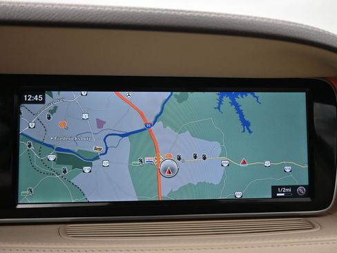 Used 2017 Mercedes-Benz S 550 S 550 w/ Premium Package image 18