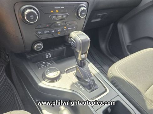 Used 2021 Ford Ranger XLT w/ Equipment Group 301A Mid AWD/4WD image 24