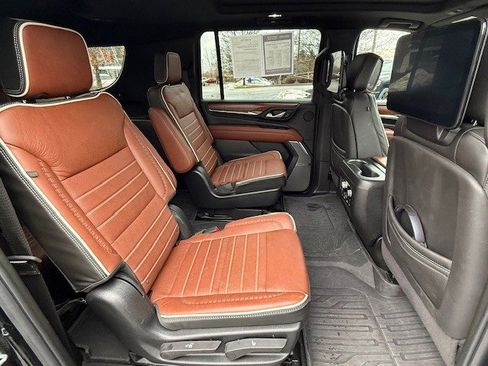 Certified 2024 GMC Yukon XL Denali Ultimate image 17