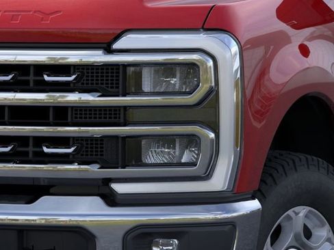New 2026 Ford F350 XLT w/ XLT Premium Package AWD/4WD image 18