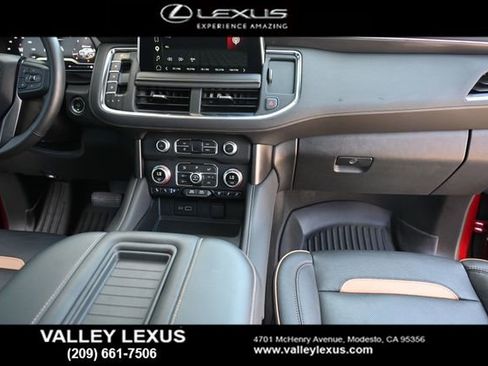 Used 2023 GMC Yukon AT4 w/ AT4 Premium Plus Package AWD/4WD image 9