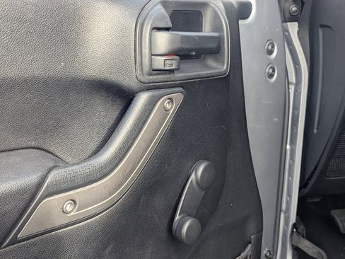 Used 2014 Jeep Wrangler Sport w/ Connectivity Group image 25