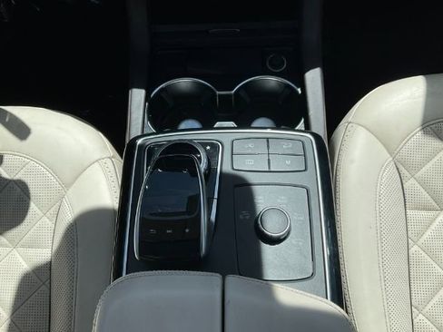 Used 2019 Mercedes-Benz GLS 450 4MATIC w/ Grand Edition Package image 24