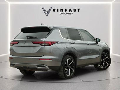 Used 2024 Mitsubishi Outlander SE