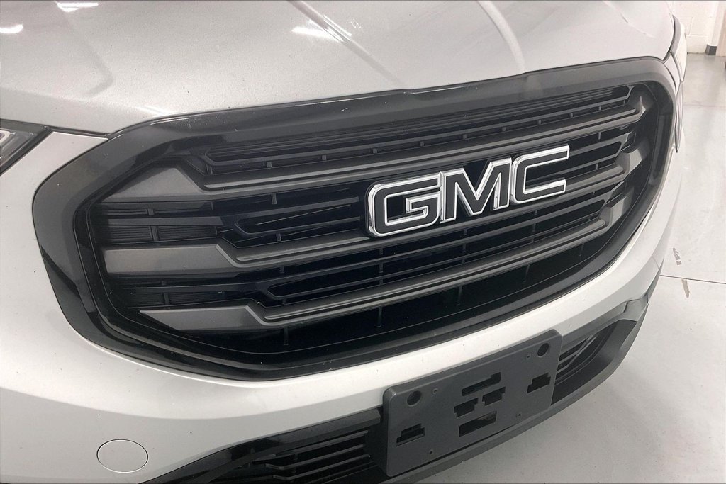 Used 2021 GMC Terrain SLE w/ Driver Convenience Package FWD image 29
