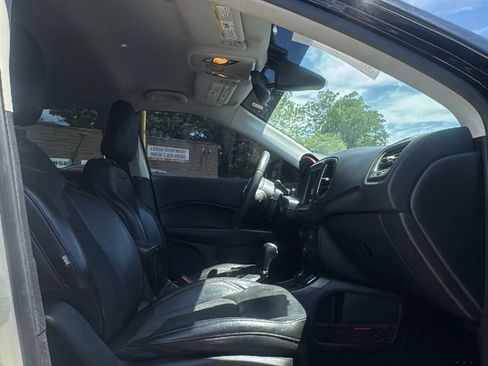 Used 2021 Jeep Compass Trailhawk AWD/4WD image 24