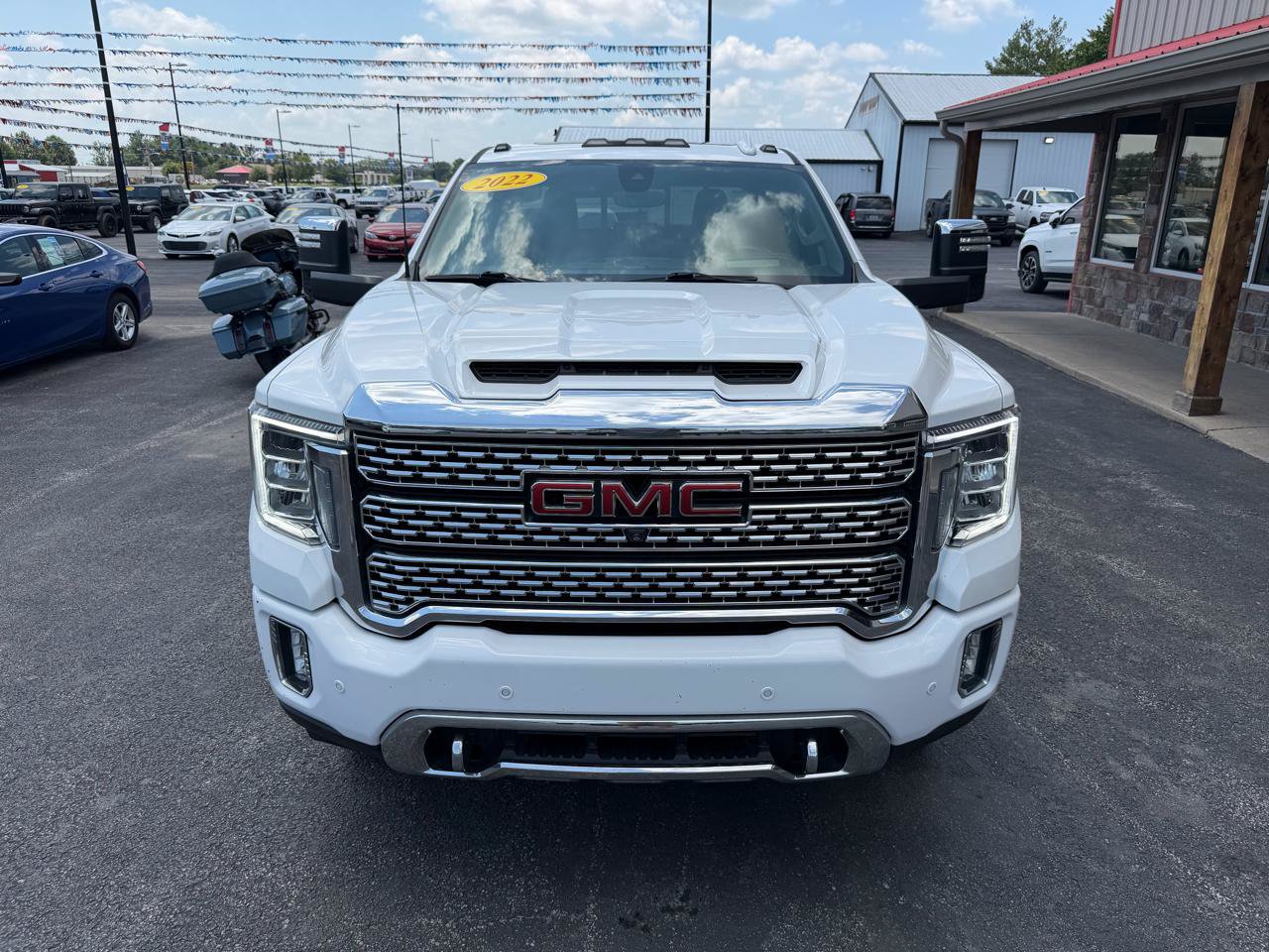 Used 2022 GMC Sierra 3500 Denali w/ Denali Ultimate Package AWD/4WD image 12