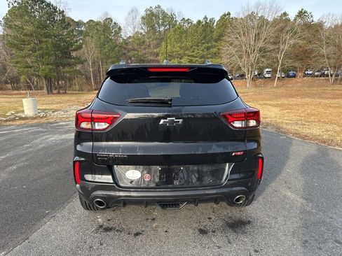 Used 2023 Chevrolet TrailBlazer RS w/ Sun and Liftgate Package image 6