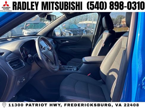 Used 2024 Chevrolet Equinox RS AWD/4WD image 3
