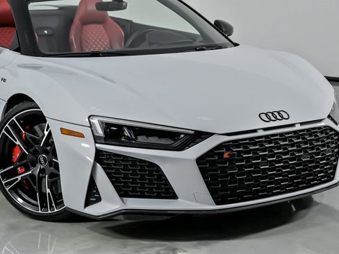 Used 2020 Audi R8 V10 performance image 3