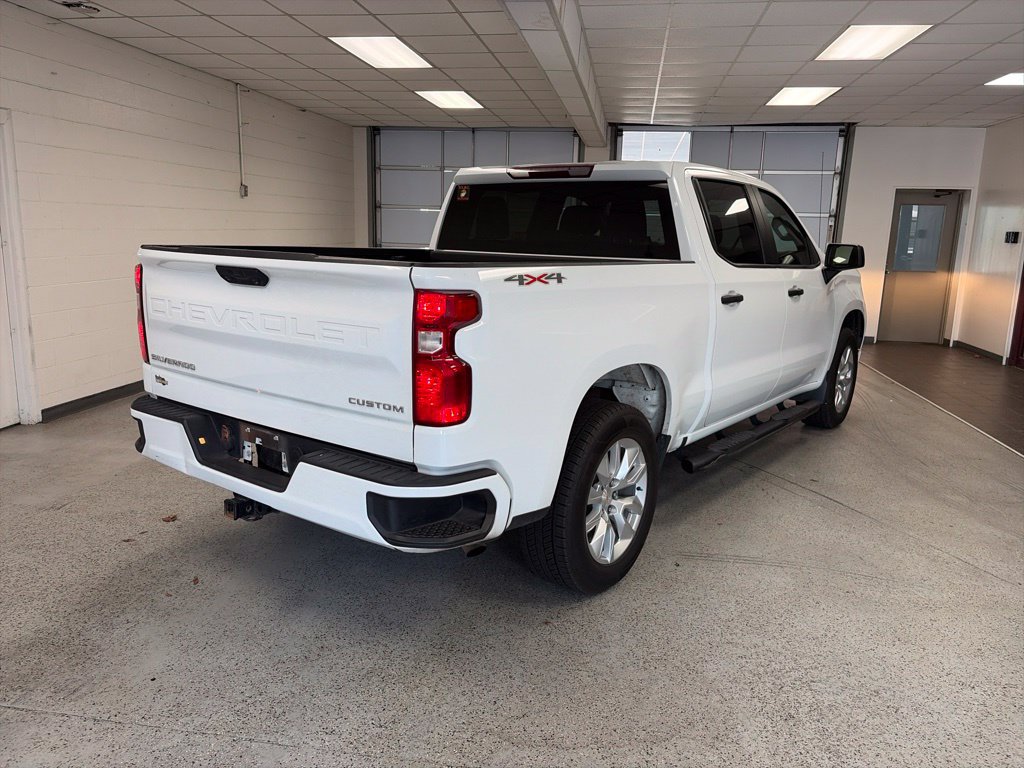 Used 2023 Chevrolet Silverado 1500 Custom AWD/4WD image 4