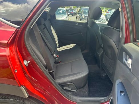 Used 2020 Hyundai Tucson SE w/ Cargo Package AWD/4WD image 16