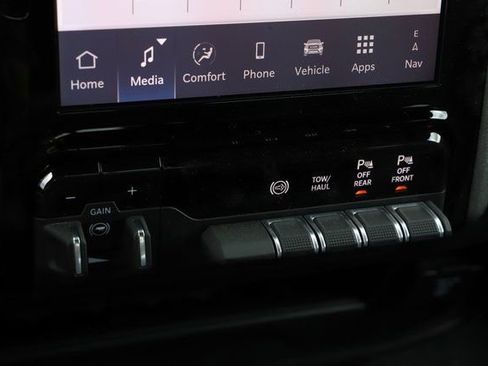 New 2025 RAM 2500 Tradesman AWD/4WD image 30