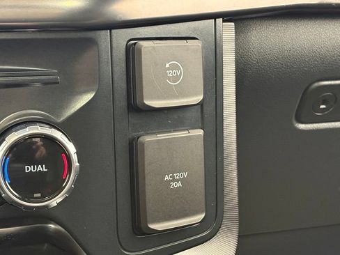 Certified 2026 Ford F150 Platinum AWD/4WD image 43