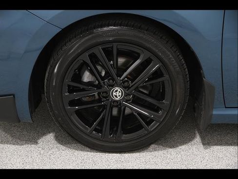 Used 2025 Toyota Camry SE w/ Multimedia Upgrade Package FWD image 23