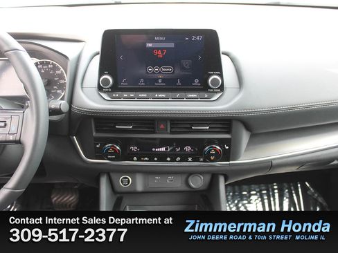 Used 2023 Nissan Rogue SV w/ SV Premium B Package AWD/4WD image 17