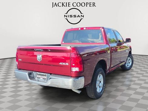 Used 2021 RAM 1500 Classic SLT AWD/4WD image 5