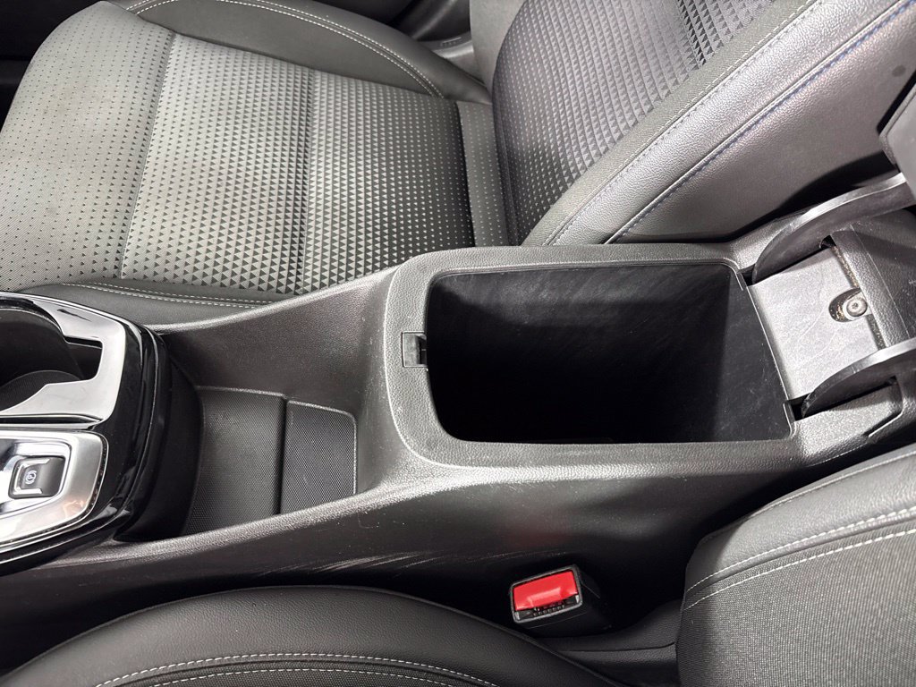 Used 2025 Chevrolet Trax LT FWD image 42