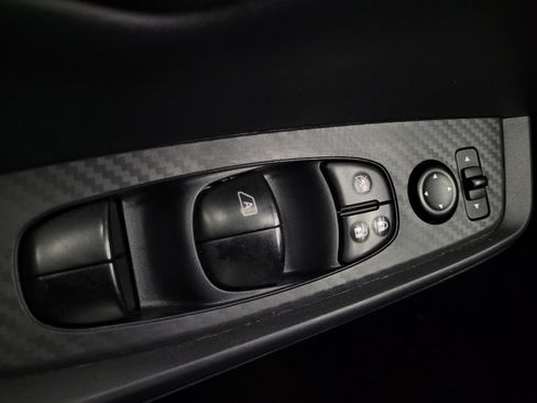 Used 2025 Nissan Sentra S FWD image 27
