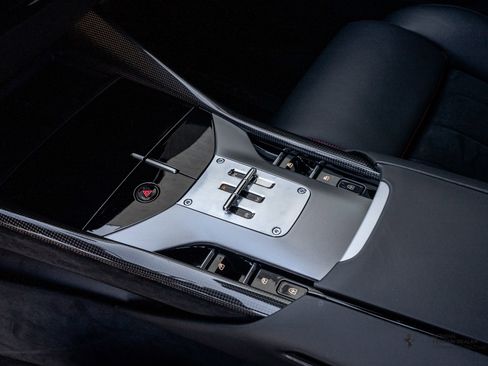 Certified 2024 Ferrari Purosangue image 24