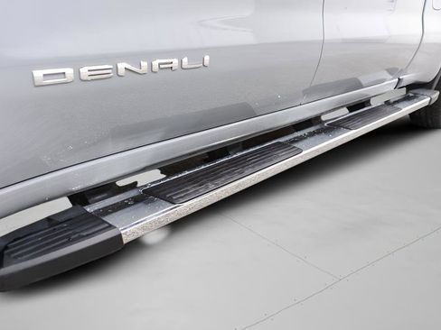 Used 2025 GMC Sierra 1500 Denali w/ Technology Package image 43