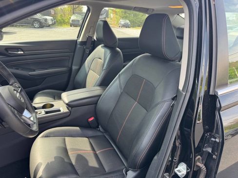 Used 2020 Nissan Altima 2.5 SR w/ Premium Package FWD image 9