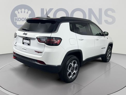 Used 2022 Jeep Compass Trailhawk w/ Trailhawk Elite Group AWD/4WD image 11