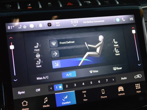 Used 2023 Jeep Grand Cherokee Limited w/ Luxury Tech Group II image 19