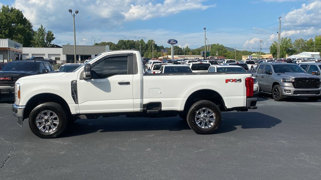 Certified 2024 Ford F250 XL w/ FX4 Off-Road Package AWD/4WD image 8