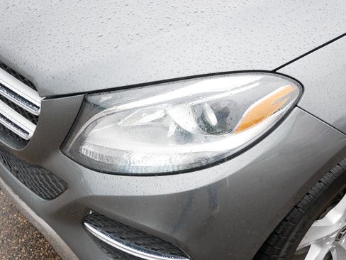 Used 2018 Mercedes-Benz GLE 350 4MATIC image 16