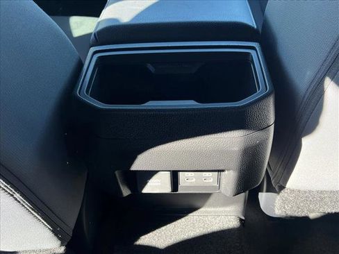 Certified 2025 Toyota Tacoma TRD Off-Road image 17