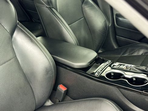 Used 2022 Kia Stinger GT-Line image 34