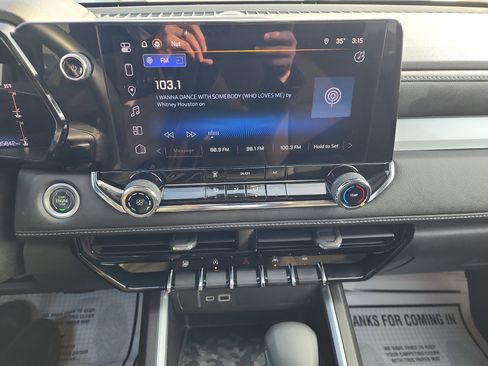 Certified 2023 Chevrolet Colorado LT image 12