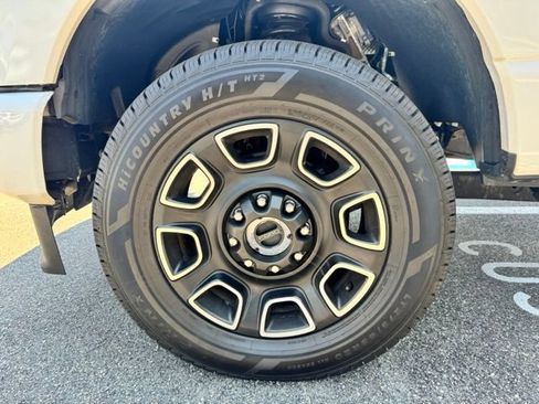 Used 2023 Ford F350 Platinum AWD/4WD image 24