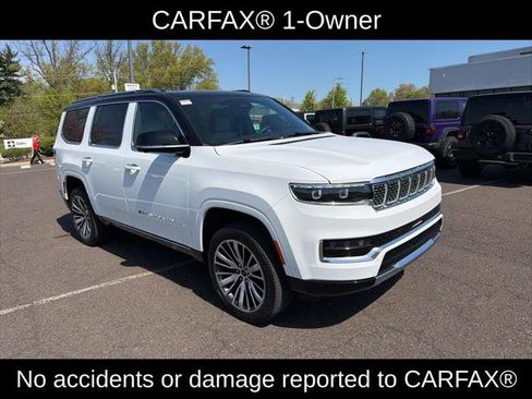 Certified 2025 Jeep Grand Wagoneer 4WD image 2