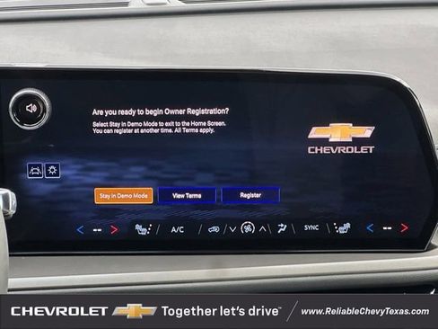 New 2026 Chevrolet Traverse LT FWD image 17