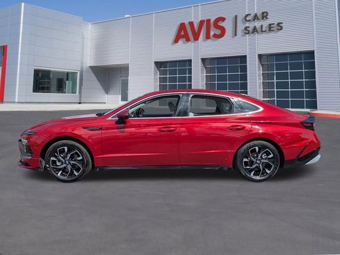 Used 2025 Hyundai Sonata SEL FWD image 10
