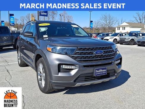 Certified 2022 Ford Explorer XLT w/ Equipment Group 202A image 2
