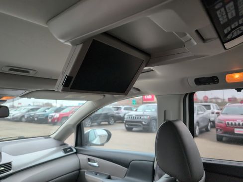 Used 2017 Honda Odyssey Touring image 7